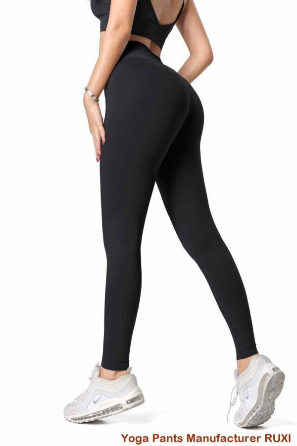 جم شارٹس خریدیں RUXI bj2158