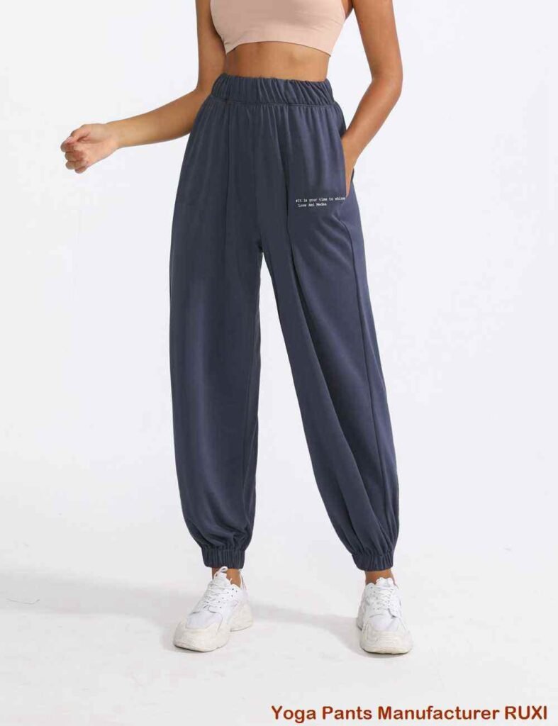 خواتین کے لئے بہترین یوگا پتلون